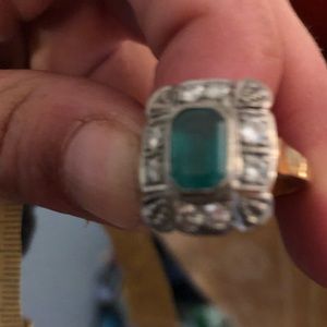 Excusite vintage look Womens emerald and gold